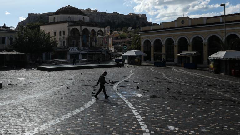 Στ. Πέτσας: Δεν είναι ρεαλιστικό να αρθεί το lockdown - Αλκ. Βατόπουλος: Μέτρα τύπου Γιουχάν