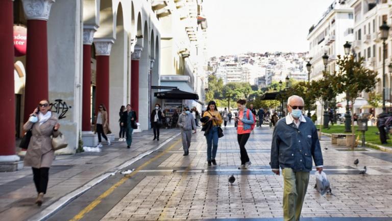 Δραματική η κατάσταση στη Θεσσαλονίκη - Νέα μέτρα με απαγόρευση κυκλοφορίας και κλείσιμο δημοτικών