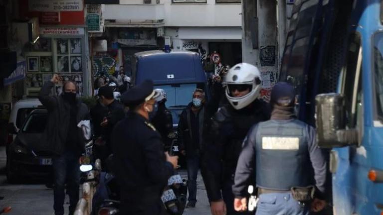 Επέτειος Γρηγορόπουλου: Σαρωτικοί έλεγχοι της αστυνομίας στο Κέντρο της Αθήνας και προσαγωγές 