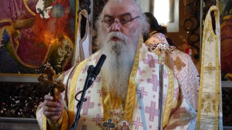 Πέθανε ο μητροπολίτης Καστοριάς - Έχασε τη μάχη με τον κορονοϊό