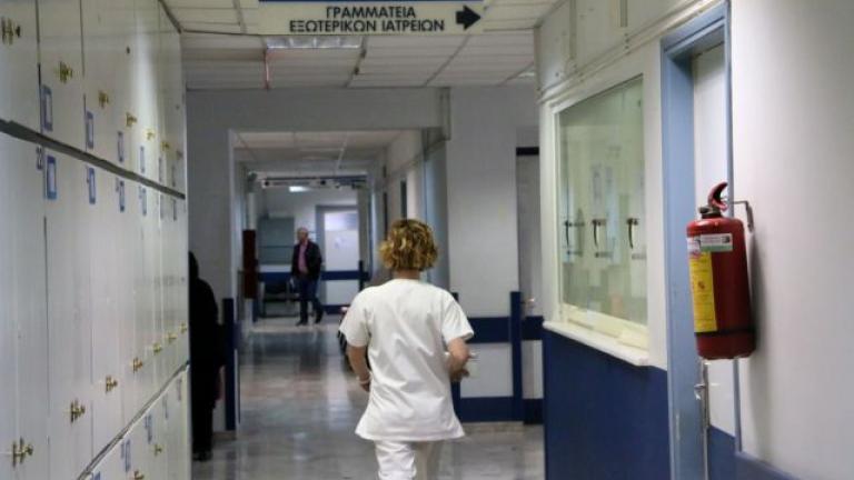 Κορωνοϊός: Νεκρή 47χρονη νοσηλεύτρια 