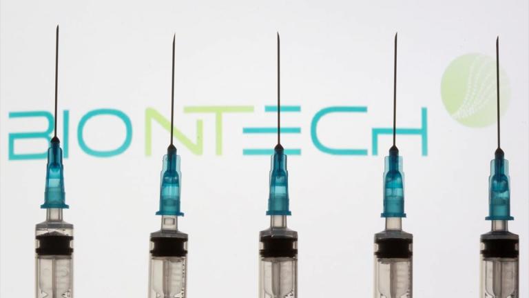 Pfizer και BioNTech ζητούν έγκριση του εμβολίου από τον Ευρωπαϊκό Οργανισμό Φαρμάκων
