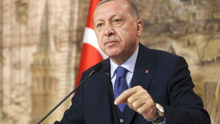 Ο Ερντογάν ελπίζει σε «νέα σελίδα» στις σχέσεις με την Ουάσινγκτον και εύχεται η ΕΕ «να απαλλαγεί από την στρατηγική της τύφλωση»