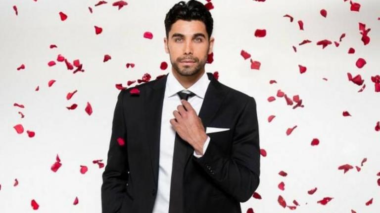 The Bachelor-Spoiler (10/12): Δεν φαντάζεστε ποιος «εισβάλλει»  απόψε στη βίλα! (ΒΙΝΤΕΟ)