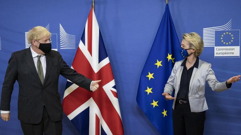 Brexit: «Μεγάλη απόσταση» μεταξύ των δύο πλευρών - Παράτασηγια τις συνομιλίες μέχρι την Κυριακή