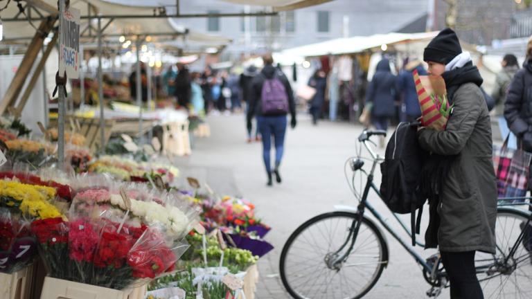 Επιτρέπεται από αύριο 16 Δεκεμβρίου η πώληση λουλουδιών και φυτών στις λαϊκές αγορές