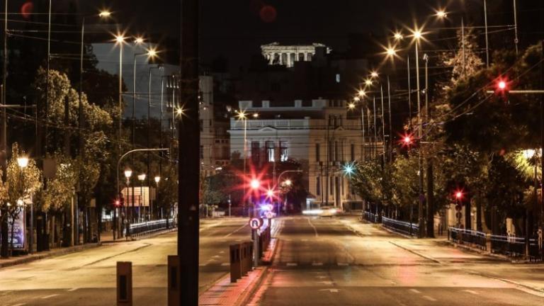 Αλκ. Βατόπουλος: το ωράριο του ρεβεγιόν της Πρωτοχρονιάς θα αποφασιστεί τελευταία στιγμή