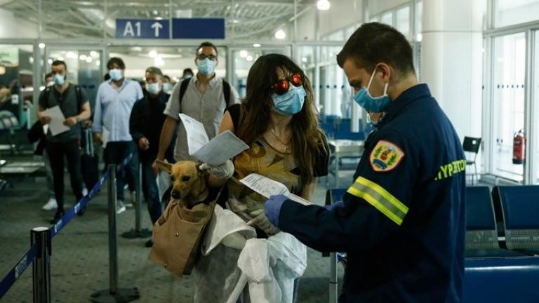 ΥΠΑ για τις αφίξεις από το Ηνωμένο Βασίλειο: Στις 10 ημέρες η καραντίνα