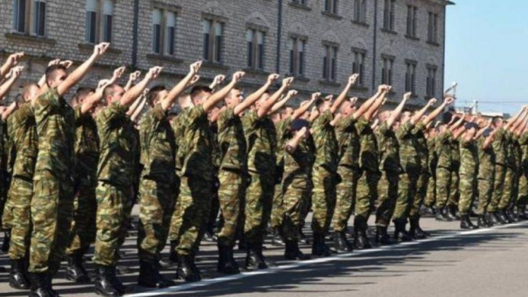 Ανακοινώσεις Ν. Παναγιωτόπουλου: Πότε ξεκινάει η δωδεκάμηνη θητεία στο στρατό - Ποιες οι εξαιρέσεις