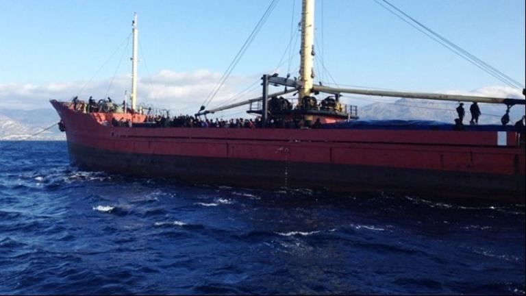 Τουλάχιστον δυο νεκροί σε ναυάγιο ρωσικού φορτηγού-πλοίου στη Μαύρη Θάλασσα