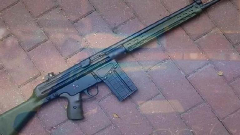 Μυστήριο με στρατιωτικό όπλο G3 που βρέθηκε μέσα σε σακούλα στην Λέσβο