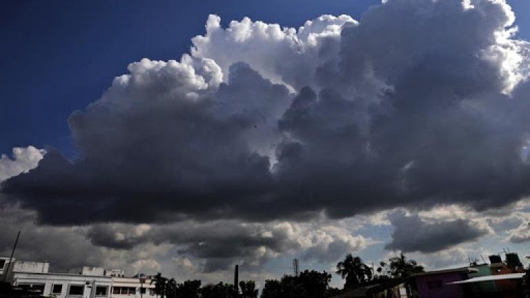 Καιρός 7/1/2021: Νεφώσεις, με βροχές και καταιγίδες στα δυτικά και βόρεια