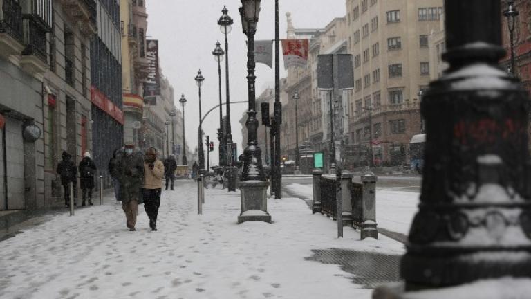 Η Μαδρίτη προετοιμάζεται για τις σφοδρότερες χιονοπτώσεις εδώ και δεκαετίες