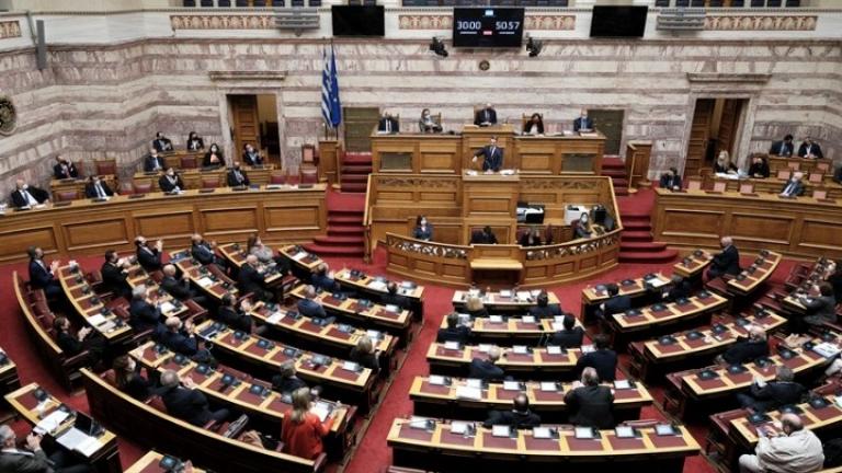 Συζήτηση στη Βουλή σε επίπεδο πολιτικών αρχηγών για την πανδημία