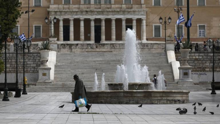 Ανησυχία προκάλεσε στους ειδικούς η κοσμοσυρροή του σαββατοκύριακου-Πιθανό το ενδεχόμενο να κλείσουν ξανά τα σχολεία-Κρίσιμες προβλέπονται οι επόμενες μέρες