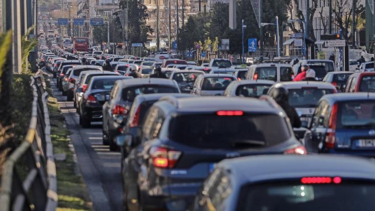 Πολλά προβλήματα στους δρόμους της Αθήνας - Δείτε live την κίνηση