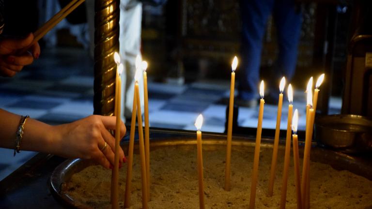 Κορονοϊός - Κάλυμνος: Δίμηνη αργία σε ιερέα που δεν τηρεί τα μέτρα και κλείσιμο του ναού
