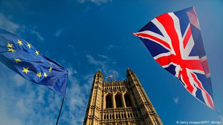 Βρετανία: Η Κομισιόν προτείνει παράταση της προσωρινής εφαρμογής της συμφωνίας του Brexit