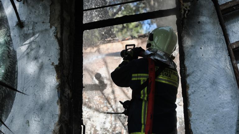 Τραγωδία στη Θεσσαλονίκη: Άνδρας έχασε τη ζωή του μετά από πυρκαγιά σε άδειο κατάστημα