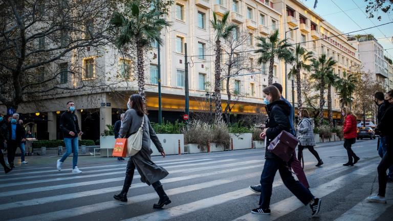 Η «έκρηξη» των κρουσμάτων φέρνει παράταση του lockdown