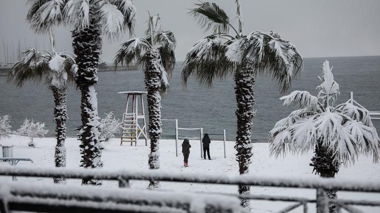 Δείτε εντυπωσιακές εικόνες από την επέλαση της "Μήδεια" στην Αττική
