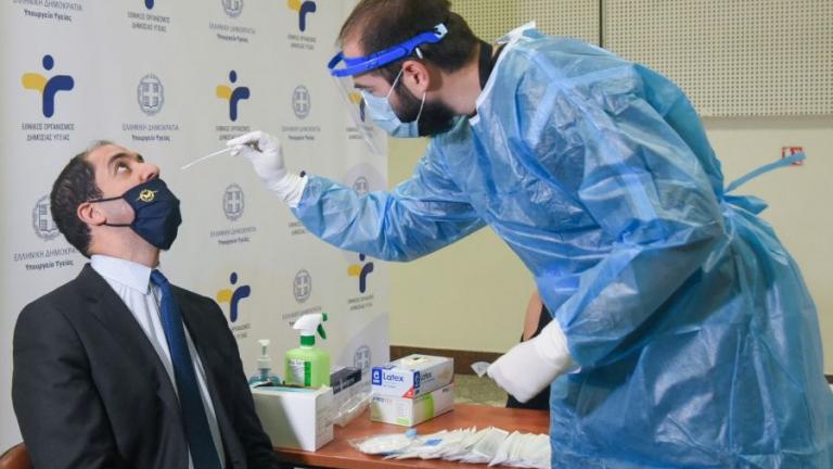 Νέα πλατφόρμα για δύο δωρεάν rapid test μηνιαίως σε εργαζόμενους