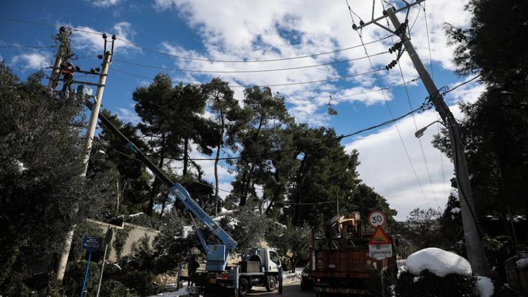 Πρόσθετες ελαφρύνσεις από τη ΔΕΗ για τους πληγέντες - Στο 30% η έκπτωση