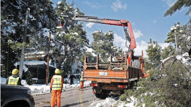 Ενισχύονται τα συνεργεία για την αποκατάσταση των βλαβών στην ηλεκτροδότηση