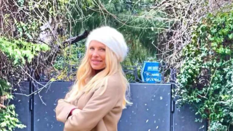  παιδιά της και τον Μάκη Παντζόπουλο(Φωτογραφίες) 