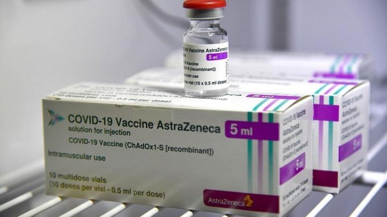 Τι δηλώνει το εργοστάσιο που κατηγορείται για τις περικοπές στις παραδόσεις εμβολίων της AstraZeneca