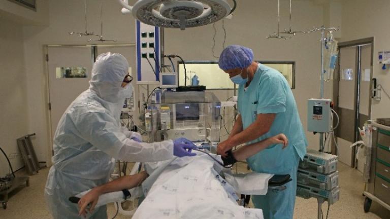 Covid-19-Χάος στα νοσοκομεία της Πορτογαλίας: Μόνο 7 κλίνες ΜΕΘ ελεύθερες - Η Γερμανία στέλνει γιατρούς και αναπνευστήρες