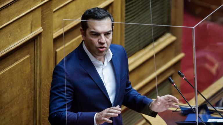 Αλ. Τσίπρας: Κάνετε το λιοντάρι στον γιατρό και την πάπια στον κλινικάρχη