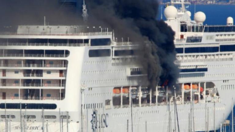 Πυρκαγιά σε κρουαζιερόπλοιο στο λιμάνι της Κέρκυρας 