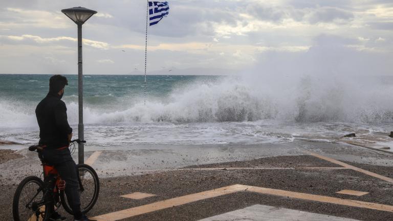 Χαλάει ξανά ο καιρός από Τρίτη 30/3 με πτώση της θερμοκρασίας και καταιγίδες