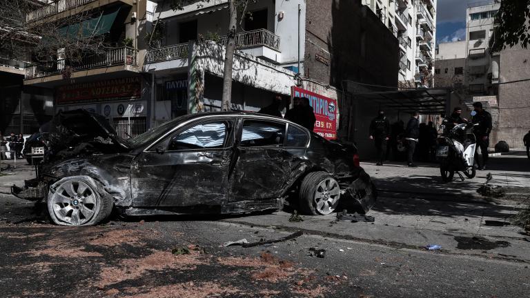 Λιοσίων: Αυτοκίνητο που κατεδίωκε η αστυνομία έπεσε πάνω σε πεζούς