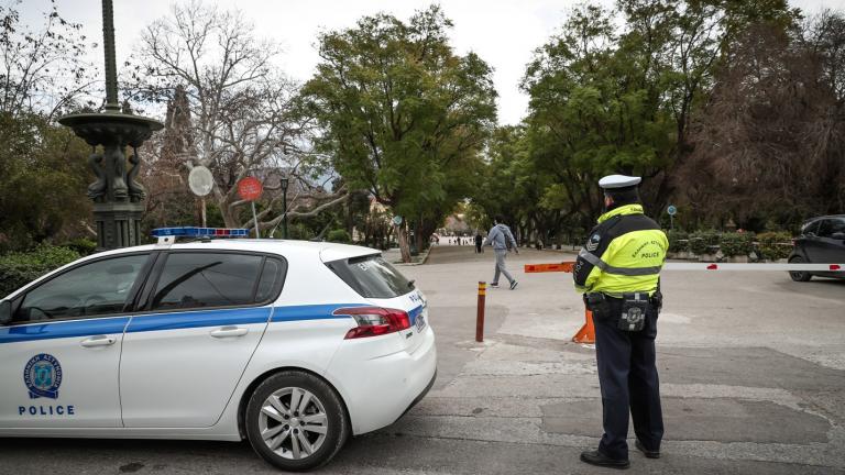 Η πιο κρίσιμες στιγμές στη μάχη με τον ιο - Εξαντλούνται τα όρια των νοσοκομείων της Αττικής