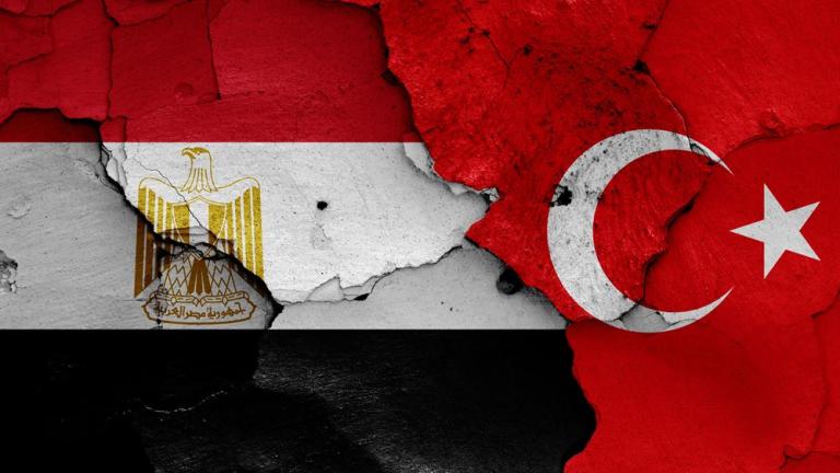 Η Αίγυπτος ομολογεί τώρα ότι έχει διαβουλεύσεις με την Τουρκία