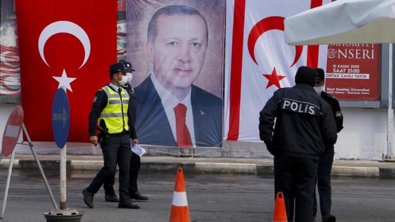 Καζάνι που βράζει η Τουρκία: Ο Ερντογάν συλλαμβάνει ναυάρχους που αμφισβητούν τα σχέδιά του