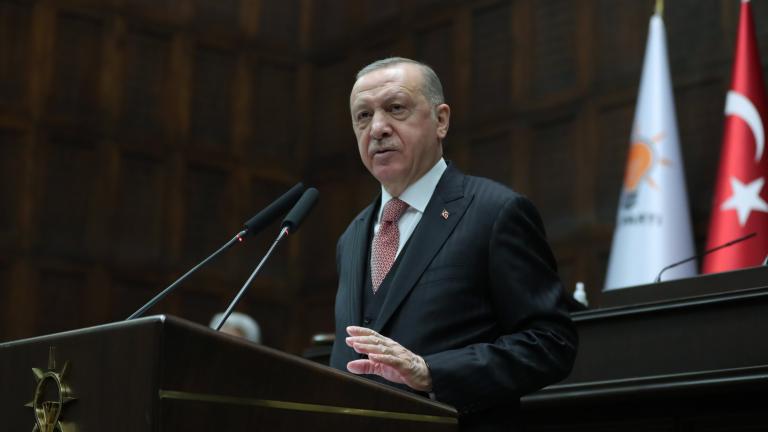 Τουρκία: Ο Ερντογάν αντικατέστησε την υπουργό Εμπορίου και σχημάτισε δύο νέα υπουργεία	