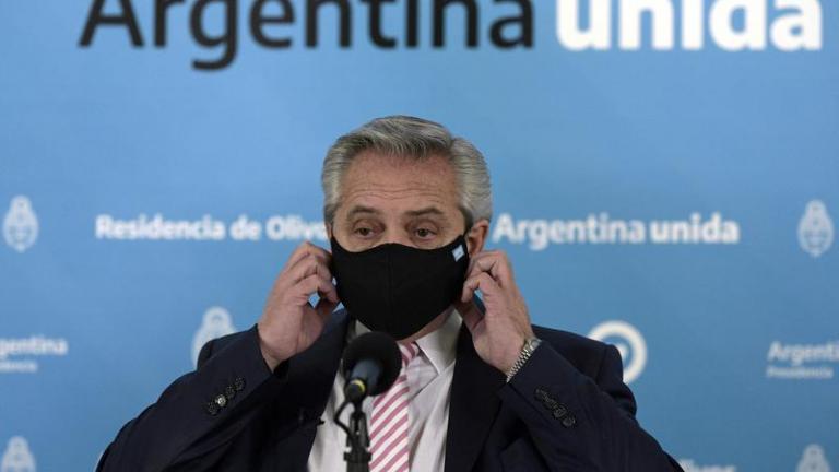 Ο πρόεδρος της Αργεντινής διαγνώσθηκε θετικός στον Covid-19 όντας εμβολιασμένος με τις δύο δόσεις του Sputnik