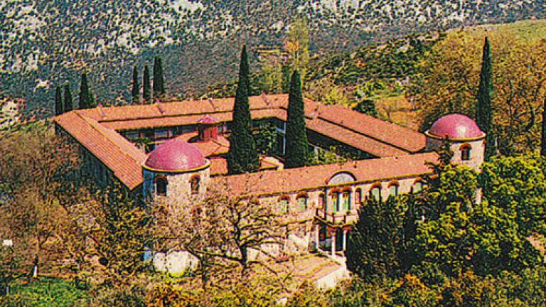 Μονή Παναγίας Ξενιάς: Δύο μοναστήρια με ρόλο και ιστορία 