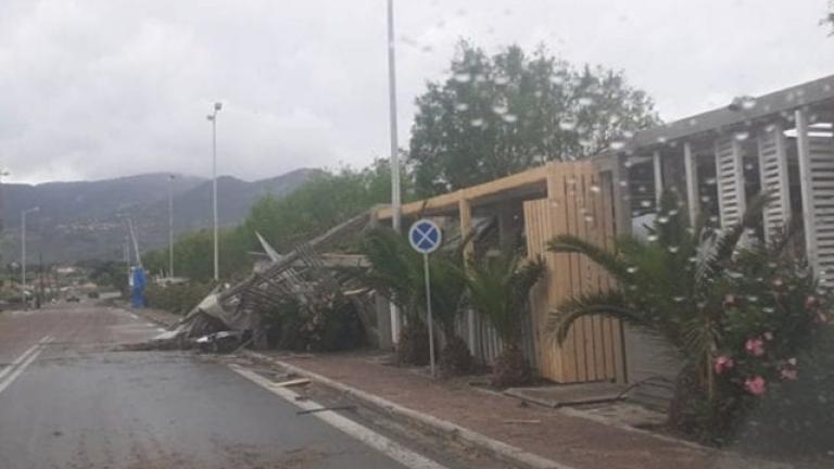 Υδροστρόβιλος «χτύπησε» τη Λέσβο 