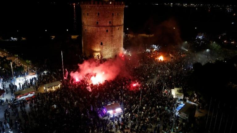 Πανηγύρι στη Θεσσαλονίκη ως το ξημέρωμα