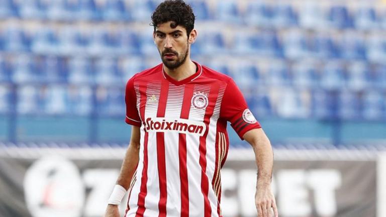 Ολυμπιακός: Υπογράφει ο Μπουχαλάκης