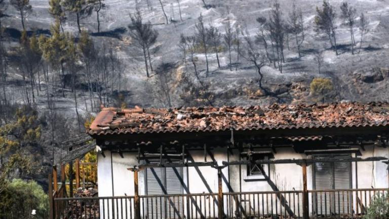 Φωτιά τα Γεράνεια Όρη: Εικονες καταστροφές - Στάχτη πάνω από 40.000 στρέμματα