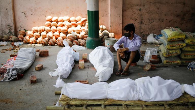 Ινδία: 1,5 εκατ. άνθρωποι προσβλήθηκαν από τον νέο κορονοϊό σε μια εβδομάδα
