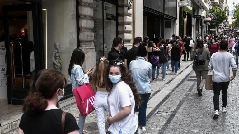 Ανοιχτά καταστήματα, εμπορικά κέντρα και σούπερ μάρκετ σήμερα Κυριακή – Το ωράριο λειτουργίας