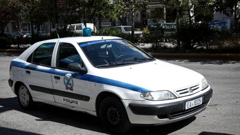 Εισβολή τριών κακοποιών σε σπίτι 84χρονης στα Βριλήσσια