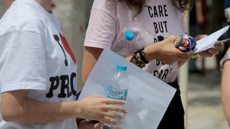 Πανελλαδικές 2021: Αύριο ξεκινούν οι εξετάσεις των υποψηφίων των ΕΠΑΛ με το μάθημα των Νέων Ελληνικών