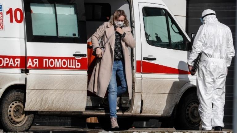 Η Ρωσία δεν θα καταφέρει να εμβολιάσει το 60% του πληθυσμού έως το φθινόπωρο, ανακοίνωσε το Κρεμλίνο